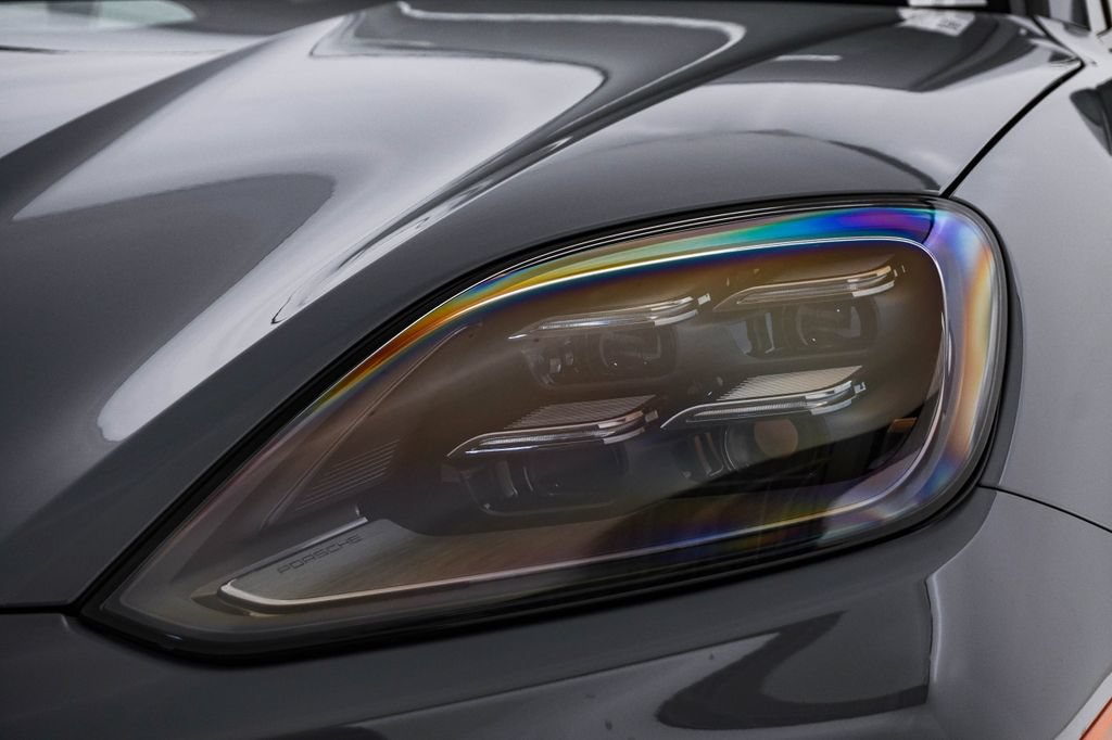 New 2026 Porsche Cayenne AWD/4WD image 7