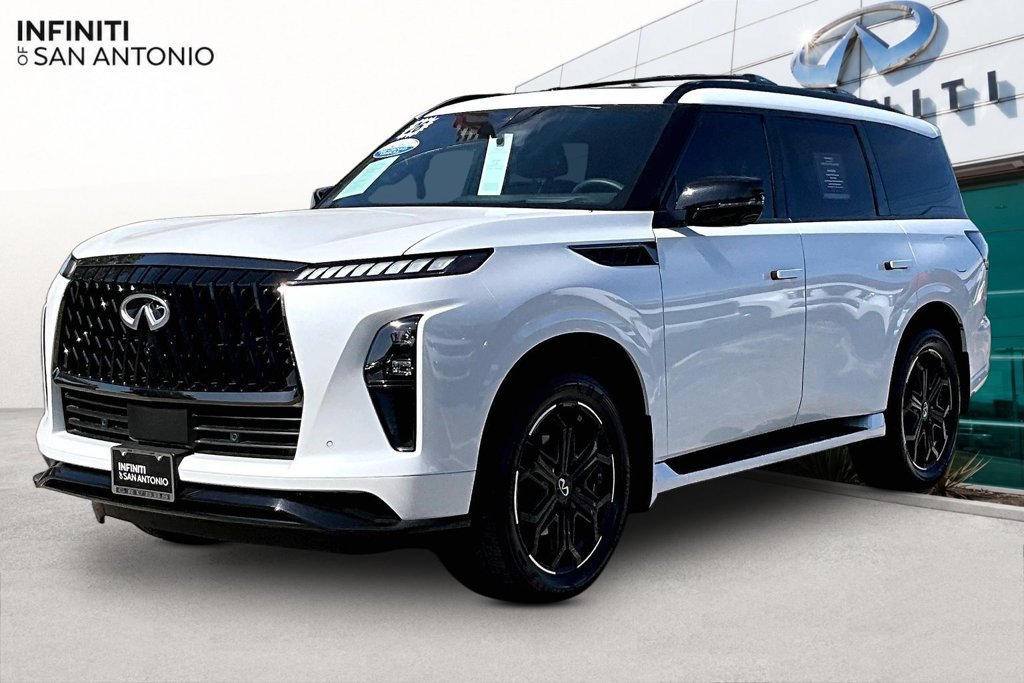 Used 2026 INFINITI QX80 4WD w/ Sport Exterior Package image 11