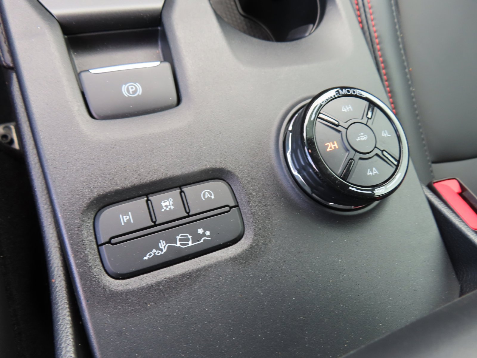 Certified 2025 Ford Ranger Raptor AWD/4WD image 31