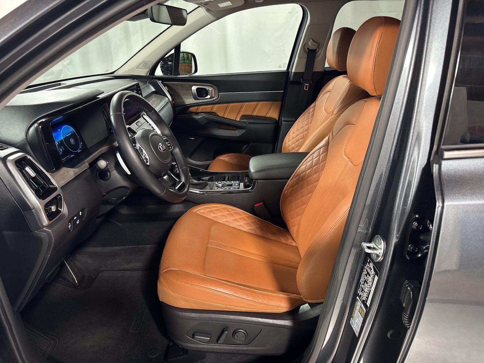 Certified 2021 Kia Sorento SX Prestige AWD/4WD image 3