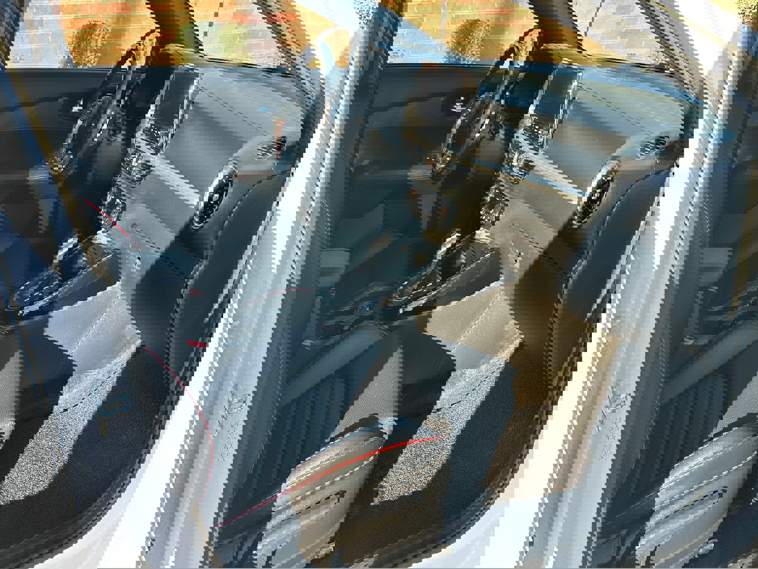 Used 2023 Kia Forte GT w/ GT2 Package image 11