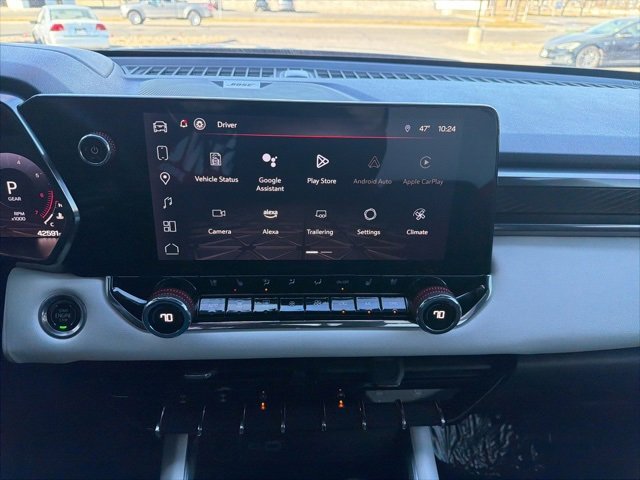 Used 2024 GMC Canyon AT4X image 24