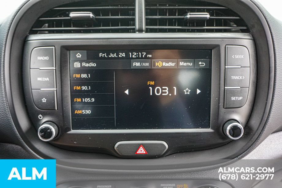 Used 2025 Kia Soul LX w/ LX Technology Package FWD image 37