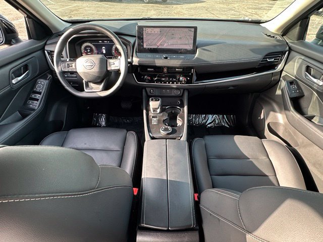 Used 2026 Nissan Rogue SL AWD/4WD image 30