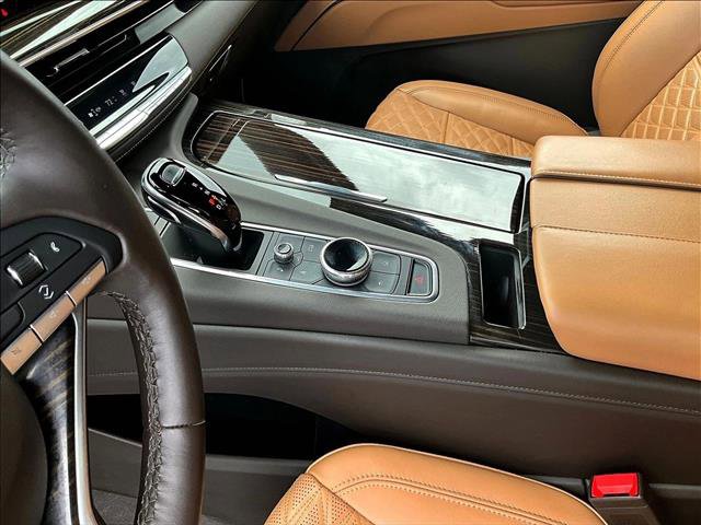 Used 2021 Cadillac Escalade Premium Luxury w/ Driver Assist Tech Package AWD/4WD image 15