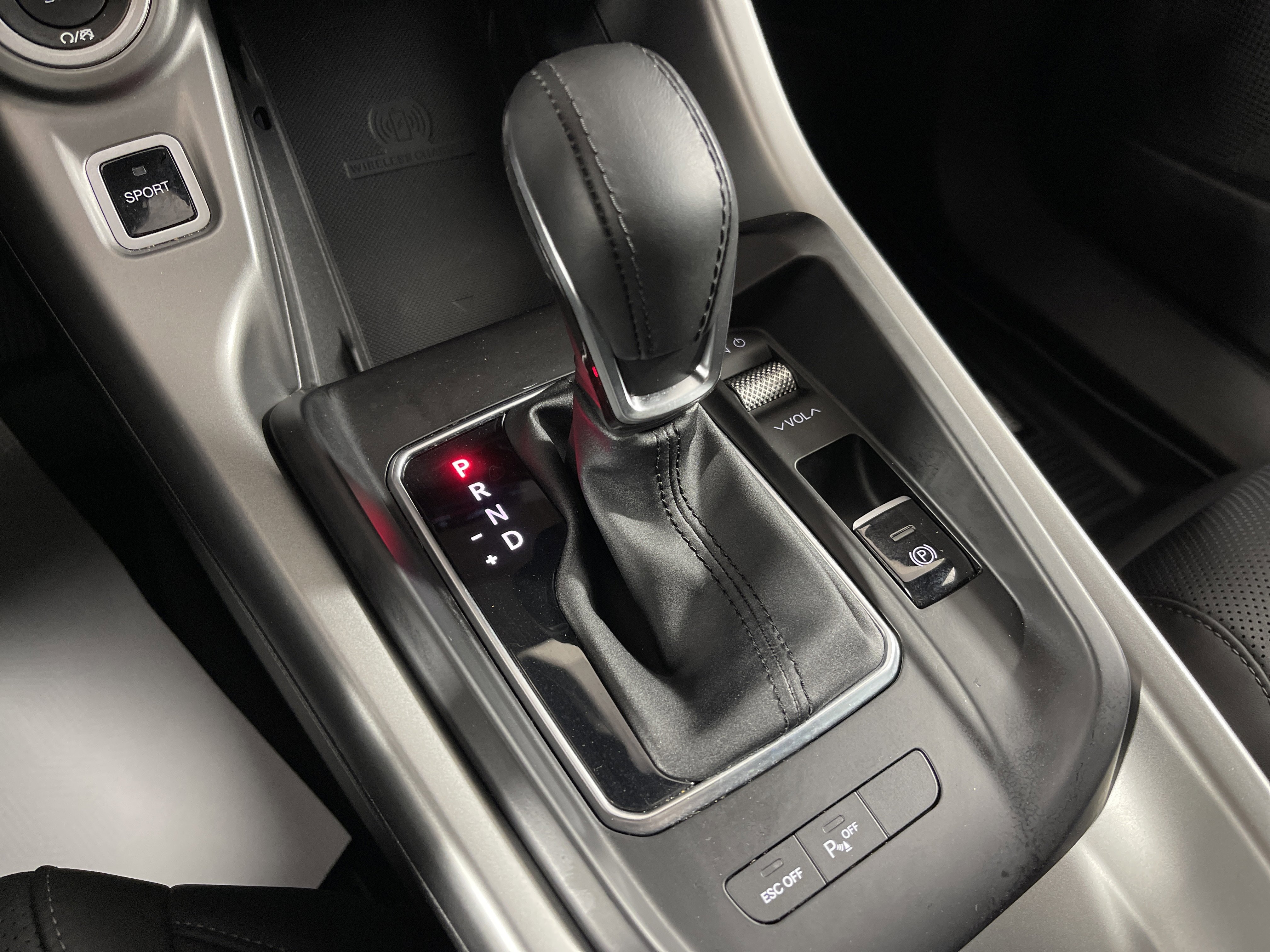 Used 2024 Dodge Hornet R/T Plus w/ Tech Pack Plus w/o Parking image 26