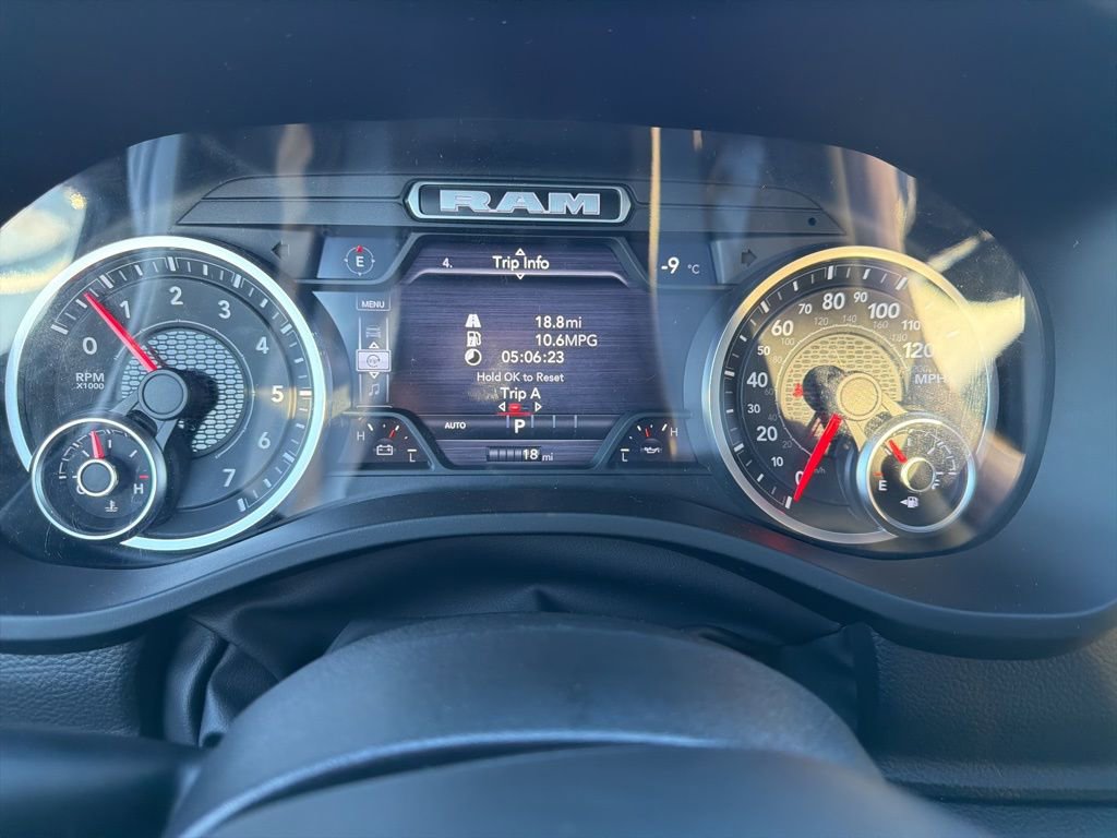 New 2026 RAM 1500 4x4 Crew Cab image 15