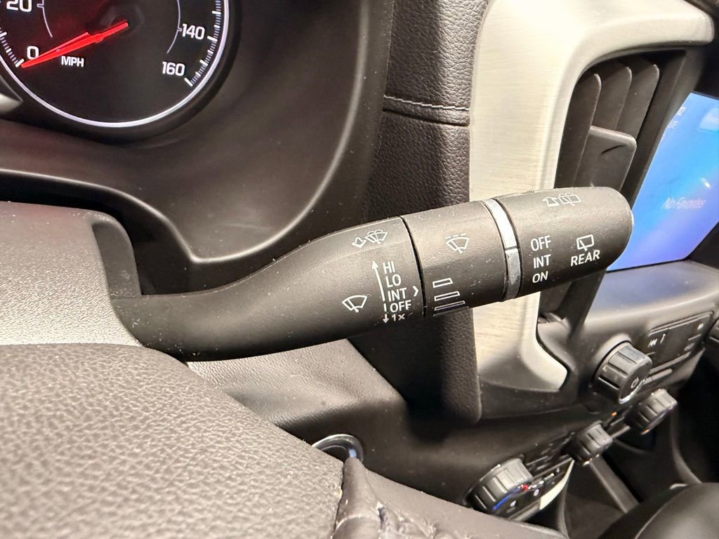 Used 2022 GMC Terrain SLT w/ Infotainment Package II AWD/4WD image 32