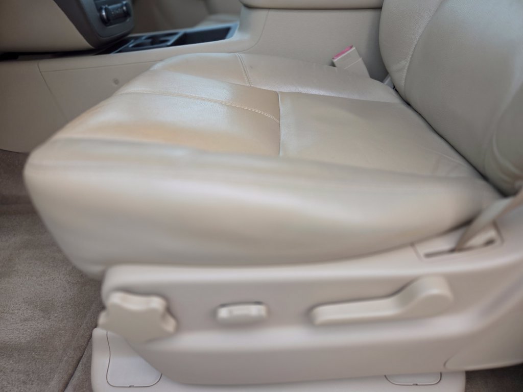 Used 2012 GMC Yukon SLT RWD image 28