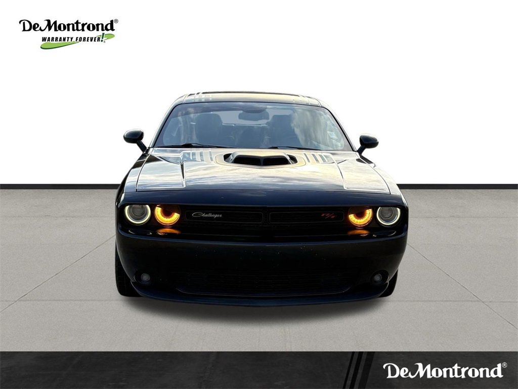 Used 2015 Dodge Challenger R/T Plus video 2
