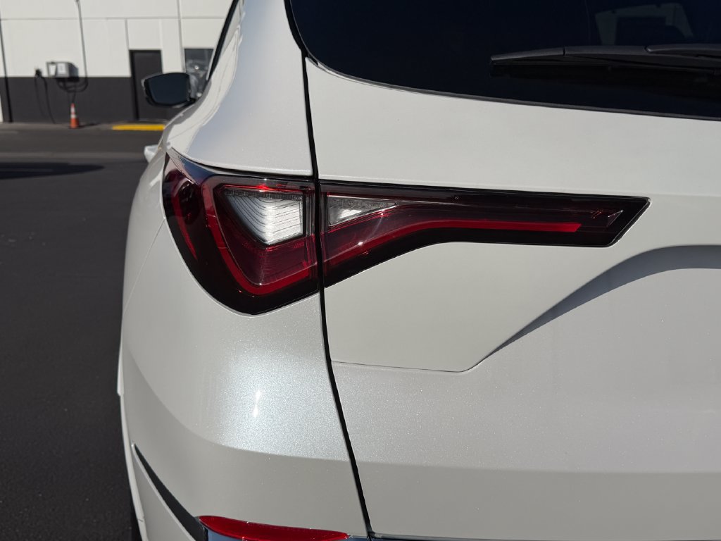 New 2026 Acura MDX w/ Advance Package AWD/4WD image 11