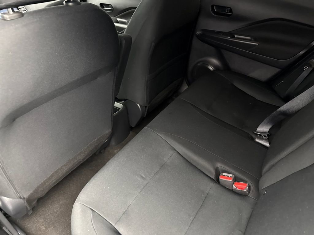 Used 2023 Nissan Kicks S image 11