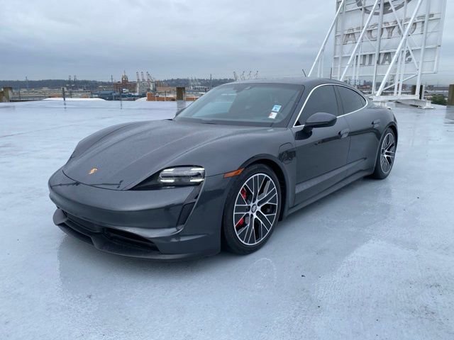 Used 2022 Porsche Taycan 4S image 4