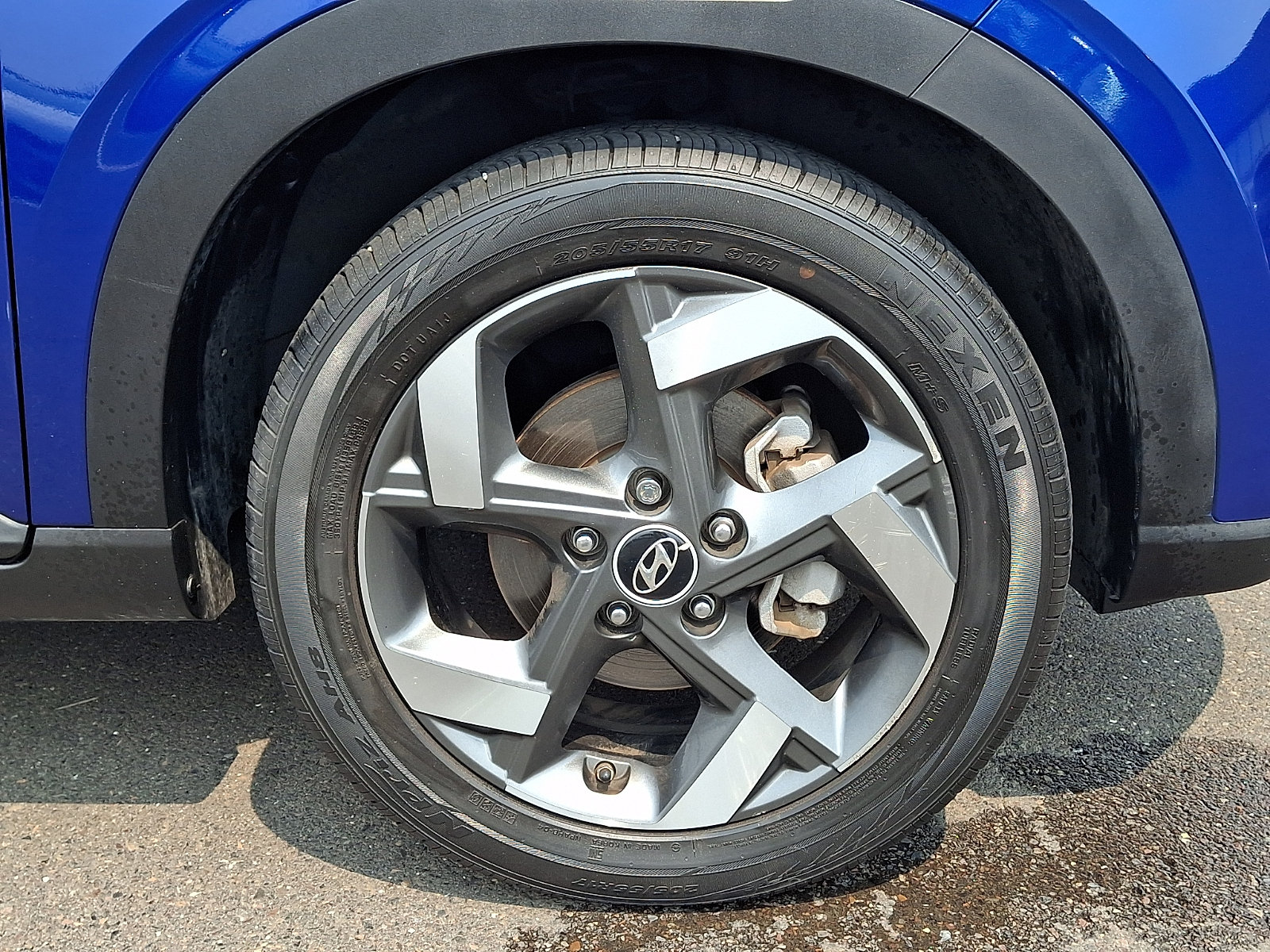 Certified 2023 Hyundai Venue Limited FWD image 8