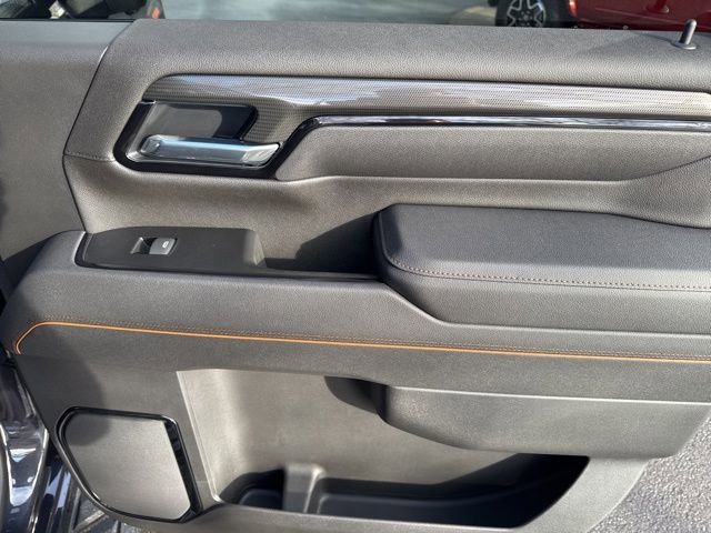 Used 2025 GMC Sierra 3500 AT4 w/ AT4 Premium Plus Package image 25