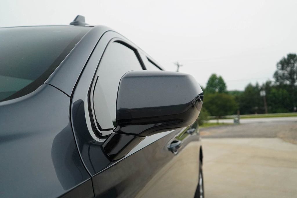 Used 2021 Chevrolet Suburban LT RWD image 22
