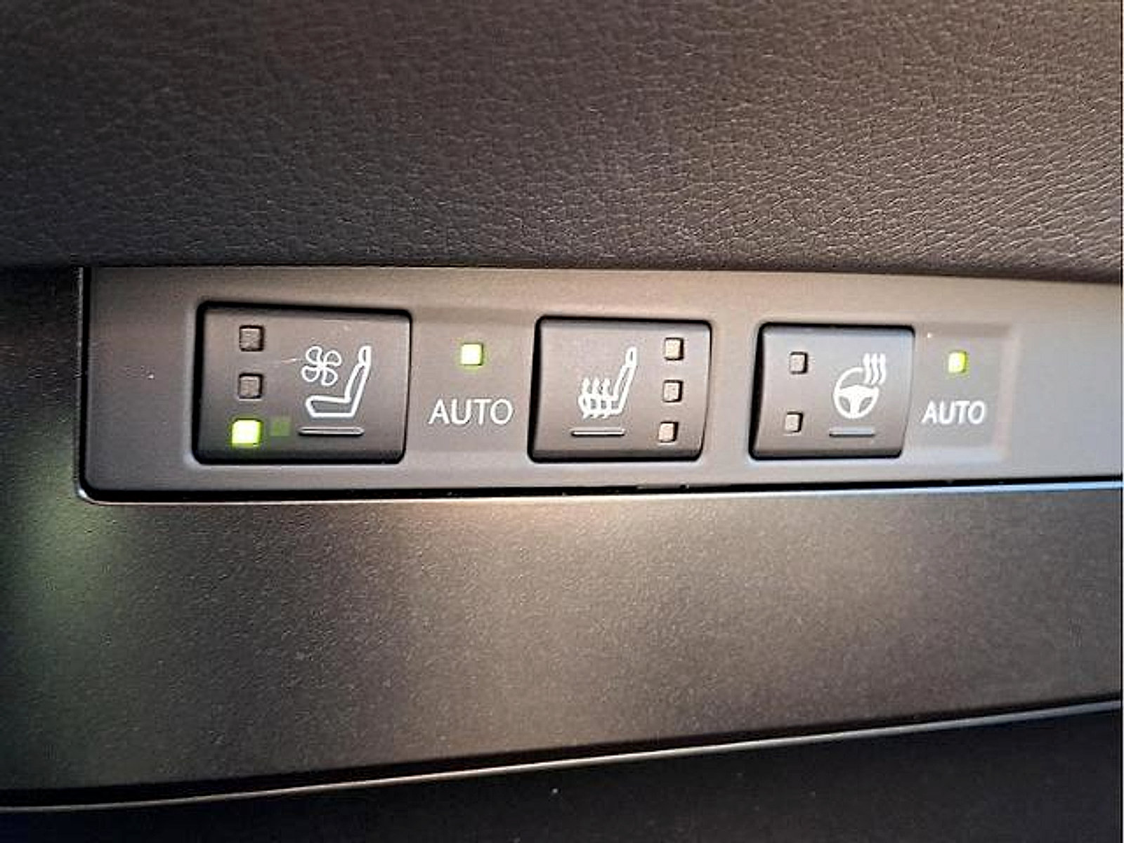 Used 2023 Lexus ES 350 w/ Premium Package FWD image 23