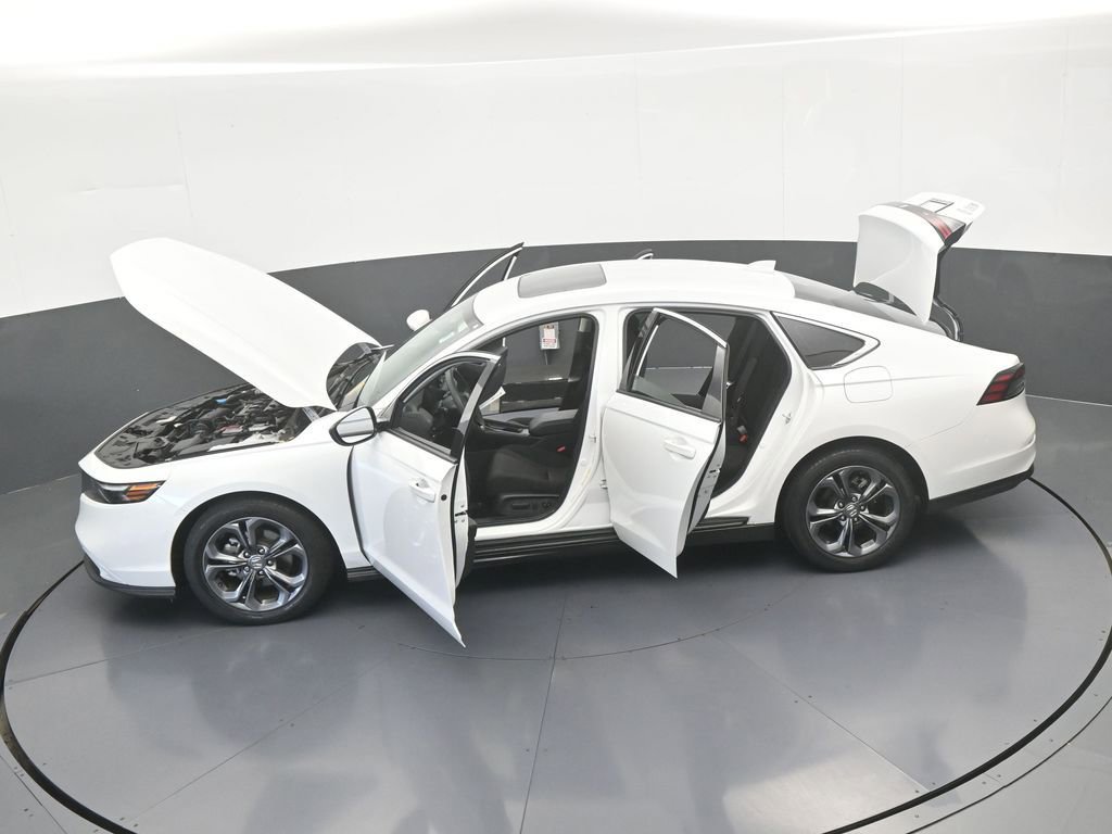 Used 2023 Honda Accord EX image 63