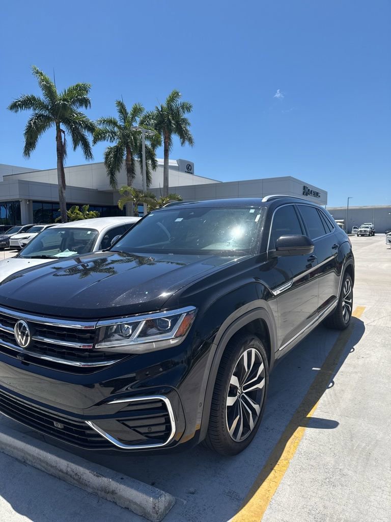 Used 2021 Volkswagen Atlas Cross Sport SEL Premium R-Line AWD/4WD image 4