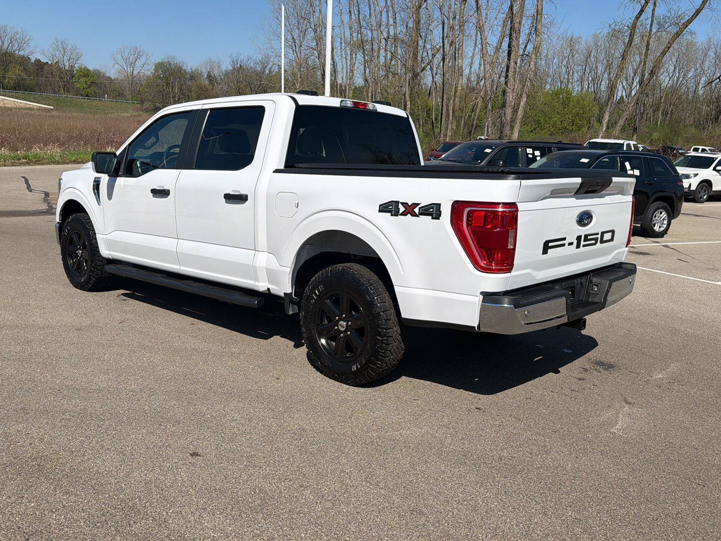 Used 2021 Ford F150 XLT AWD/4WD image 3