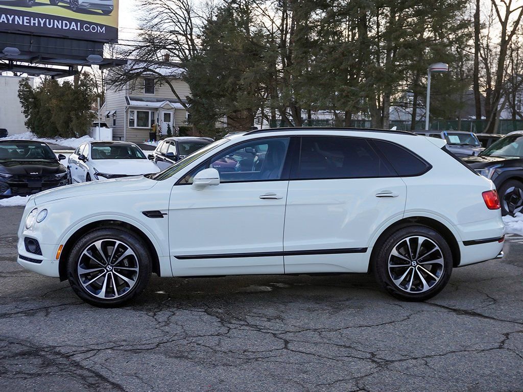 Used 2019 Bentley Bentayga image 22