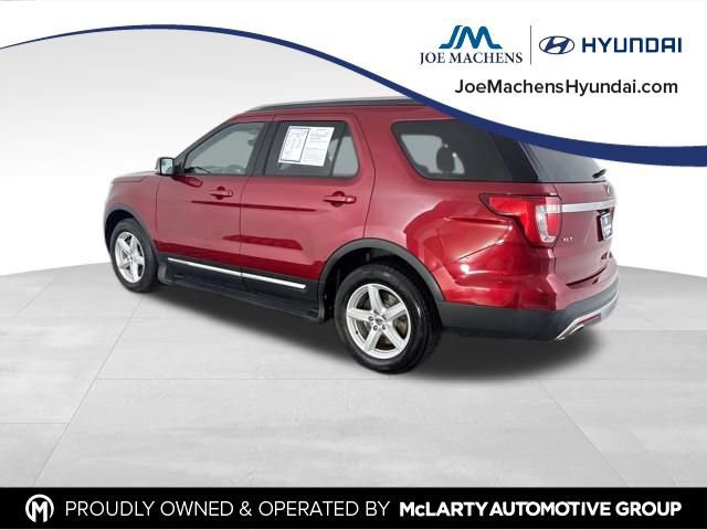 Used 2016 Ford Explorer XLT w/ Equipment Group 202A image 8