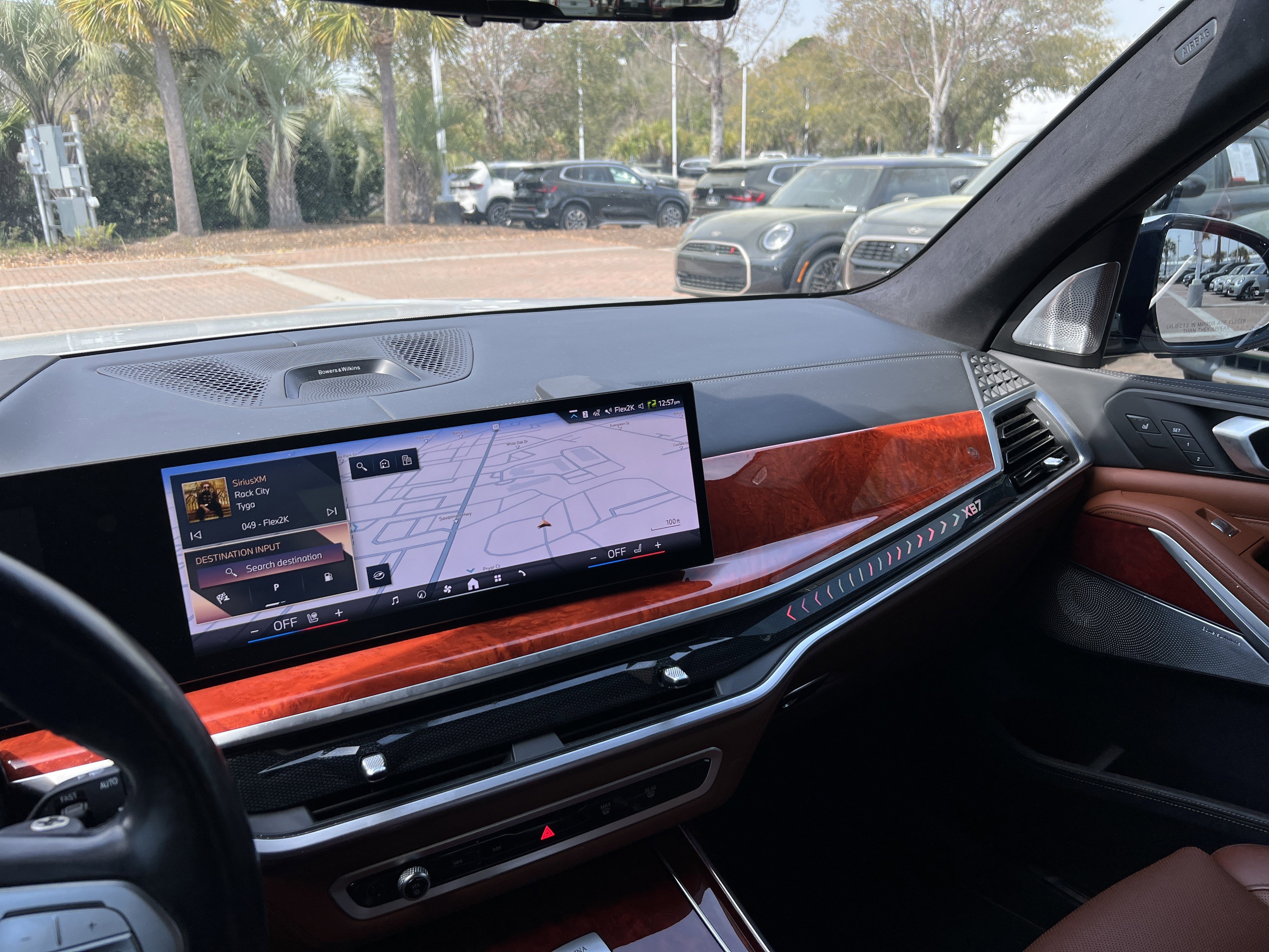 Used 2024 BMW ALPINA XB7 image 17