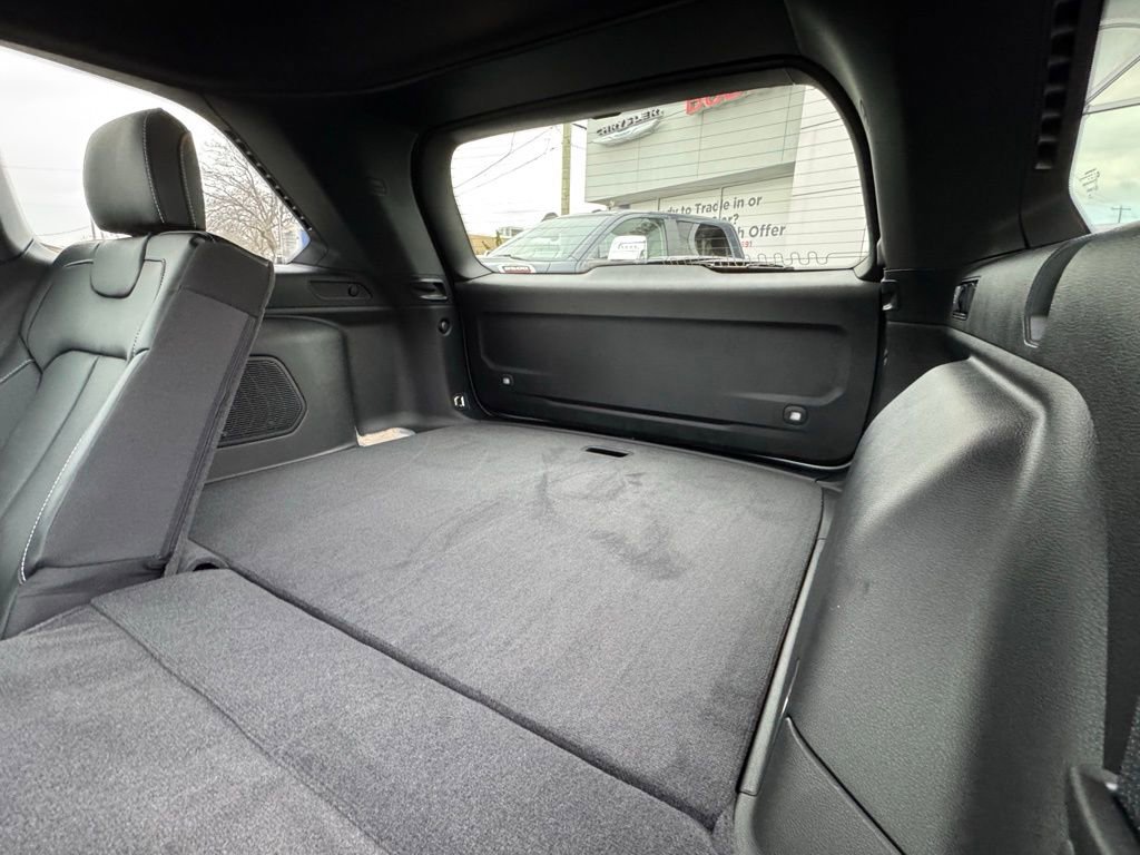 New 2026 Jeep Grand Cherokee Limited w/ Limited Altitude Package image 18