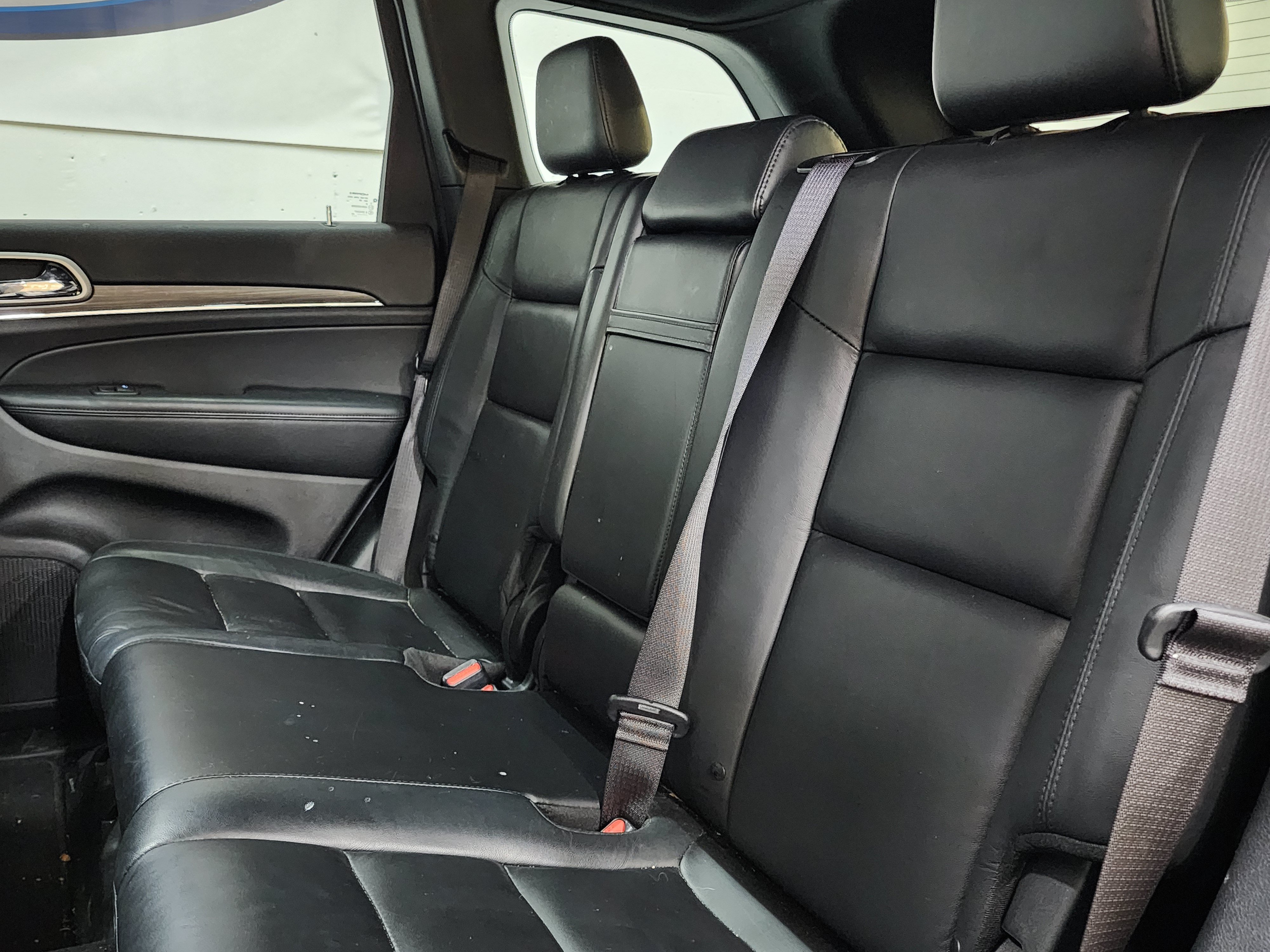 Used 2020 Jeep Grand Cherokee Limited AWD/4WD image 18