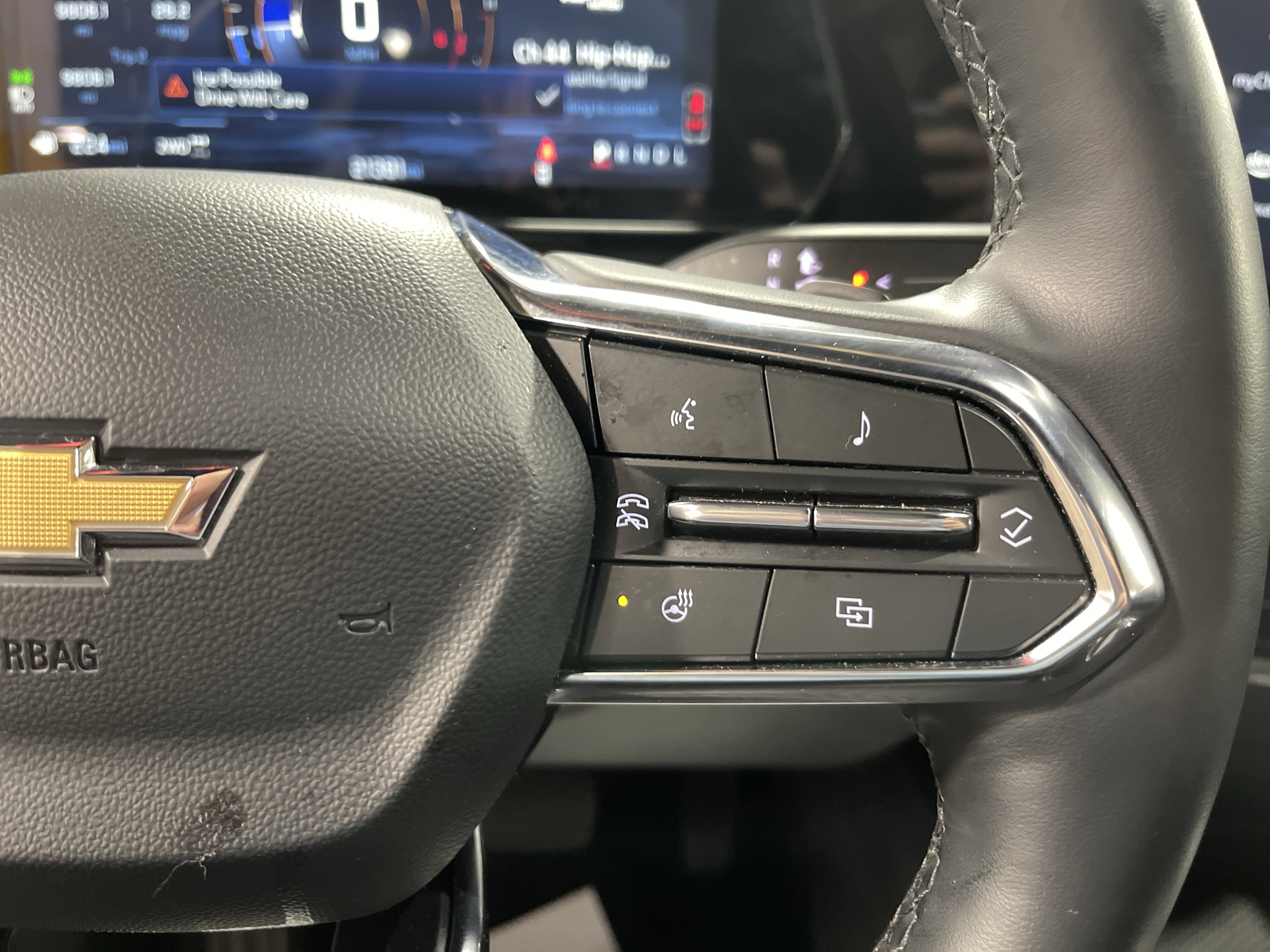 Used 2025 Chevrolet Equinox LT image 19