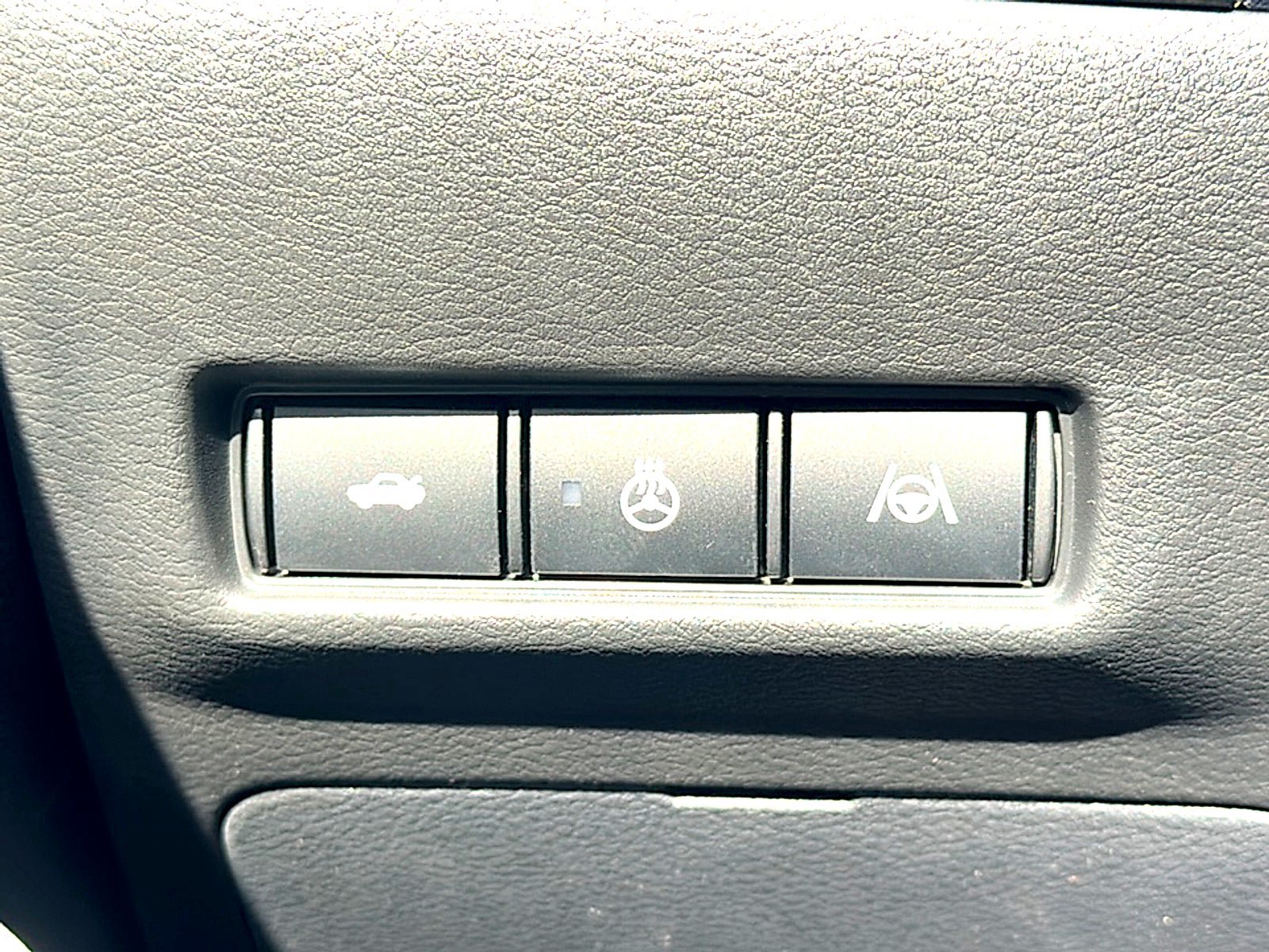 New 2027 Nissan Sentra SL w/ Floor Mat Package FWD image 26