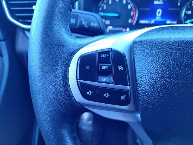 Used 2023 Ford Explorer XLT w/ Equipment Group 202A AWD/4WD image 24