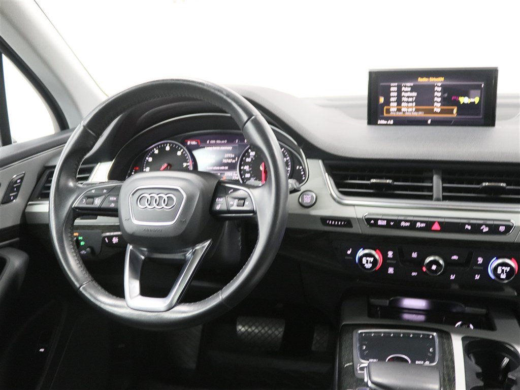 Used 2019 Audi Q7 2.0T Premium w/ Convenience Package AWD/4WD image 24