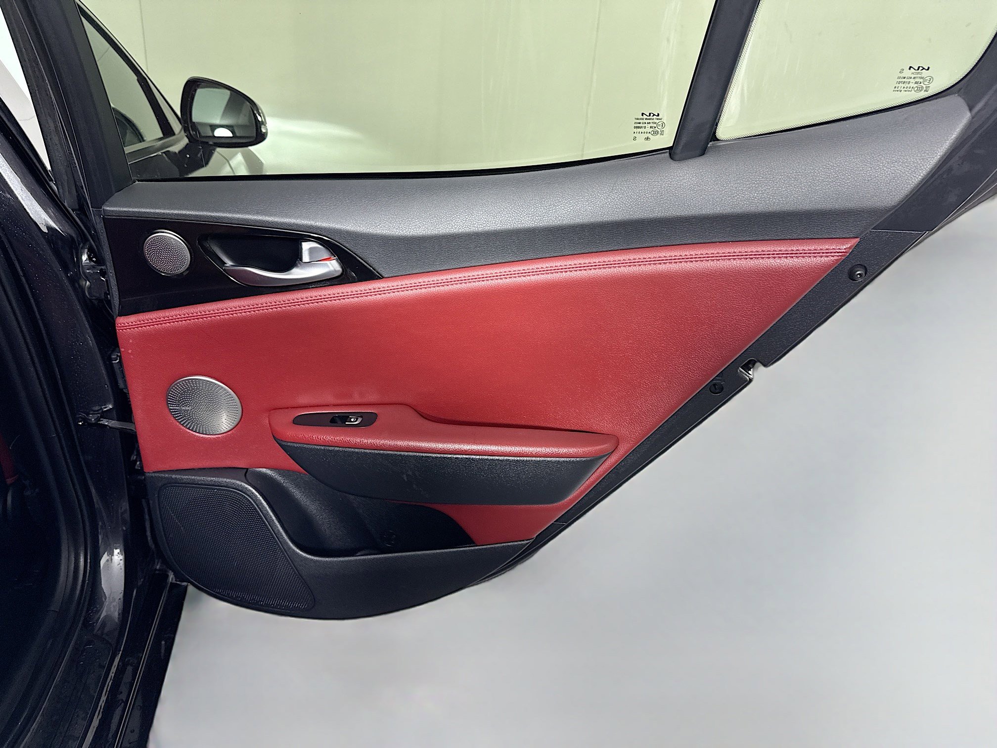 Used 2023 Kia Stinger GT-Line w/ Sun & Sound Package image 28