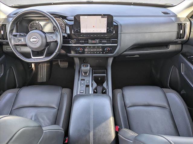 Used 2022 Nissan Pathfinder SL image 18