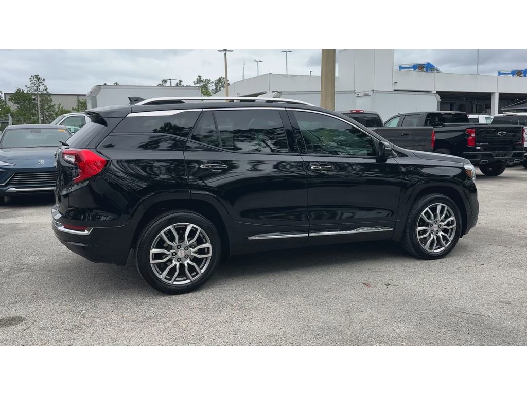 Certified 2023 GMC Terrain Denali w/ Denali Premium Package image 9