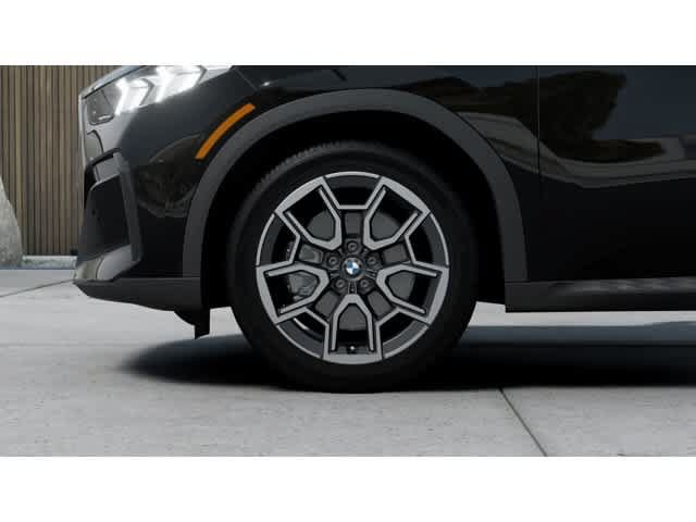 New 2027 BMW X2 xDrive28i w/ Technology Package AWD/4WD image 7