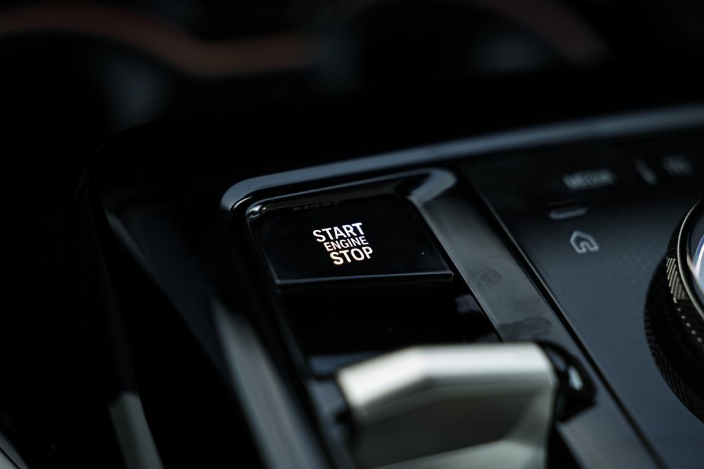 New 2026 BMW 530i w/ Premium Package image 39