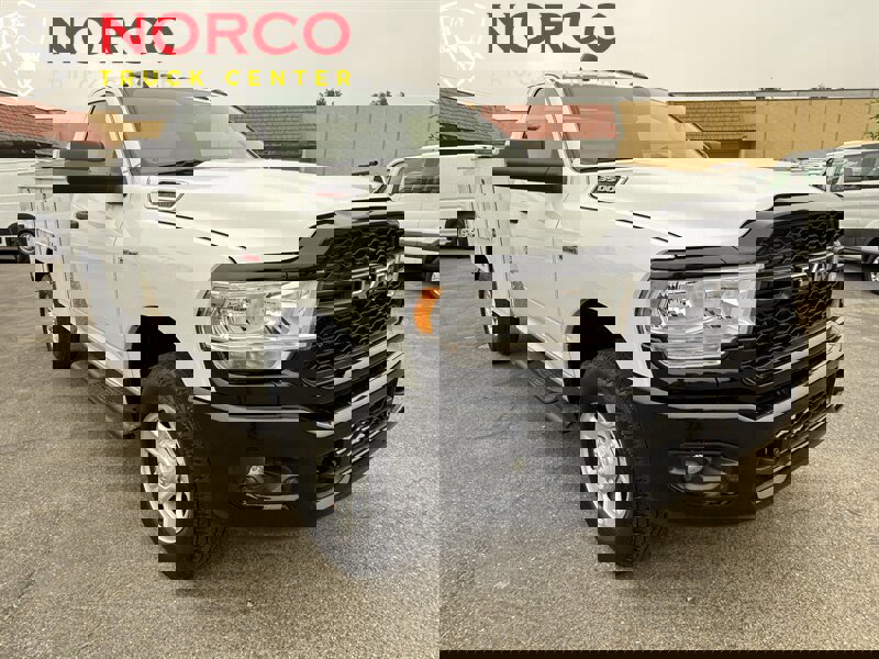 Used 2022 RAM 3500 Tradesman image 2