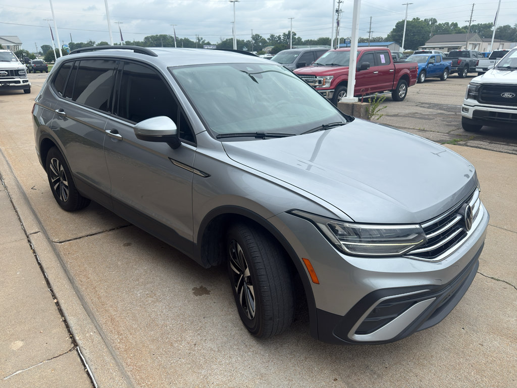 Used 2024 Volkswagen Tiguan S FWD image 4
