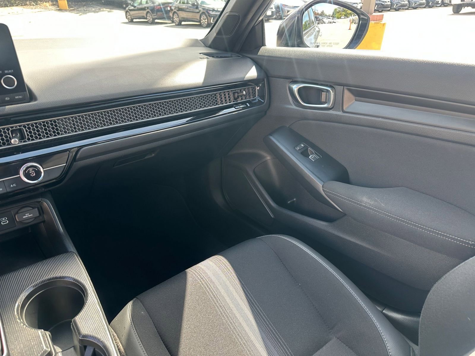 Used 2025 Honda Civic Sport image 32