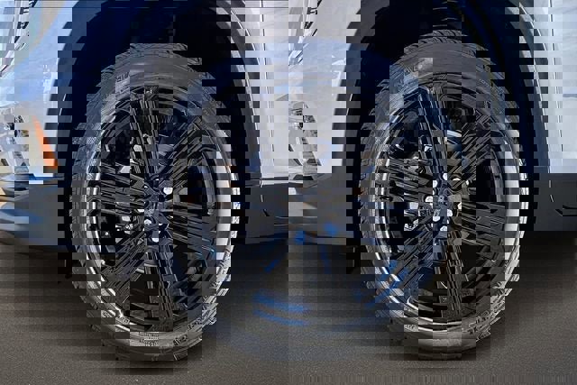 New 2026 GMC Acadia Elevation image 11