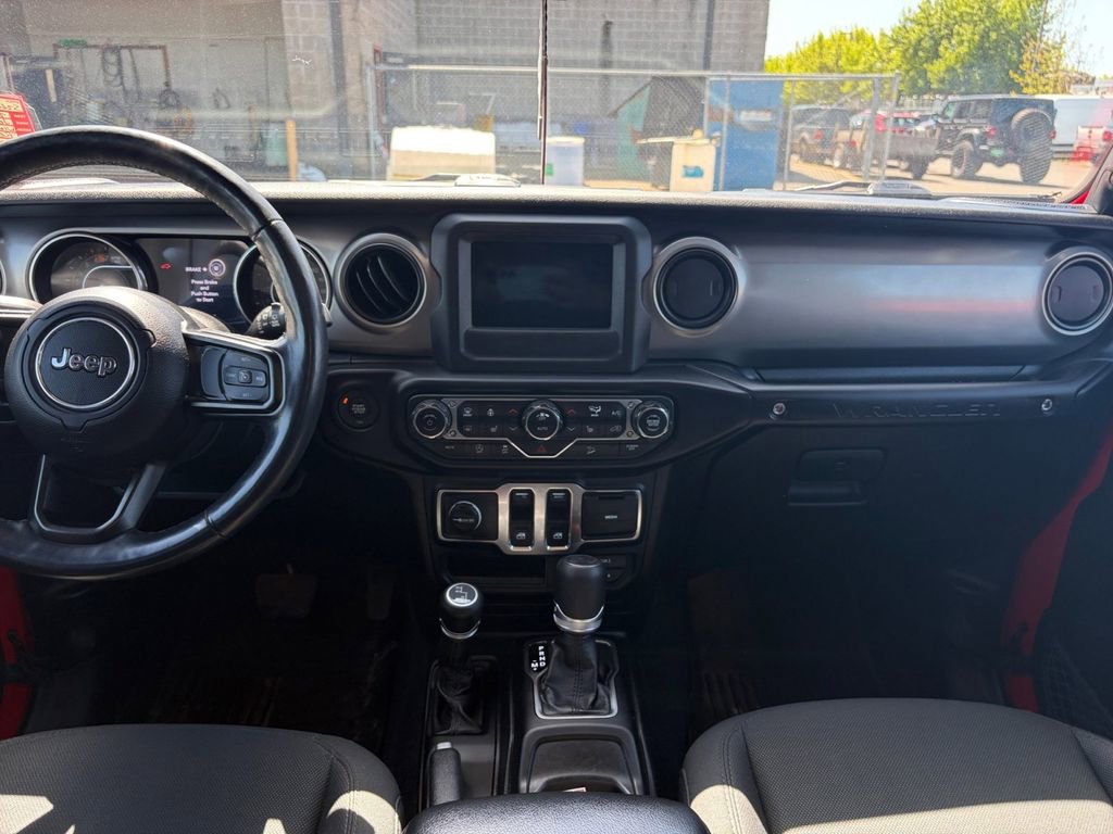 Used 2019 Jeep Wrangler Sport S AWD/4WD image 12