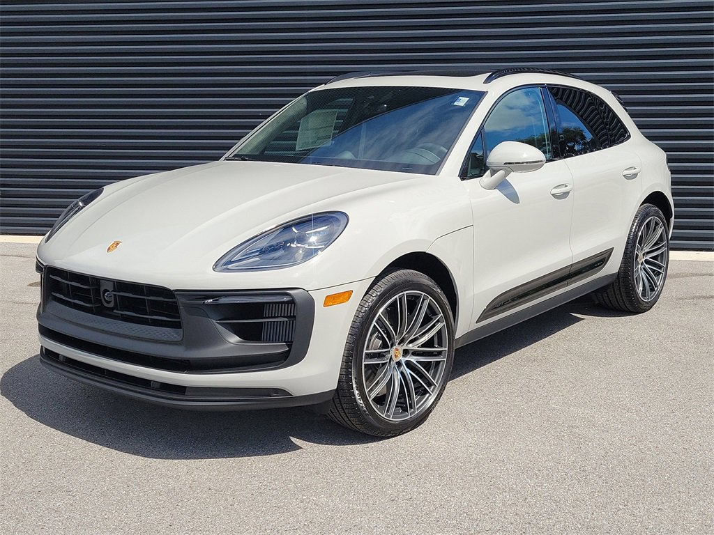 New 2026 Porsche Macan GTS image 1