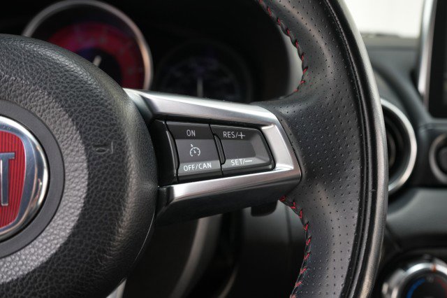 Used 2017 FIAT 124 Spider Abarth image 46