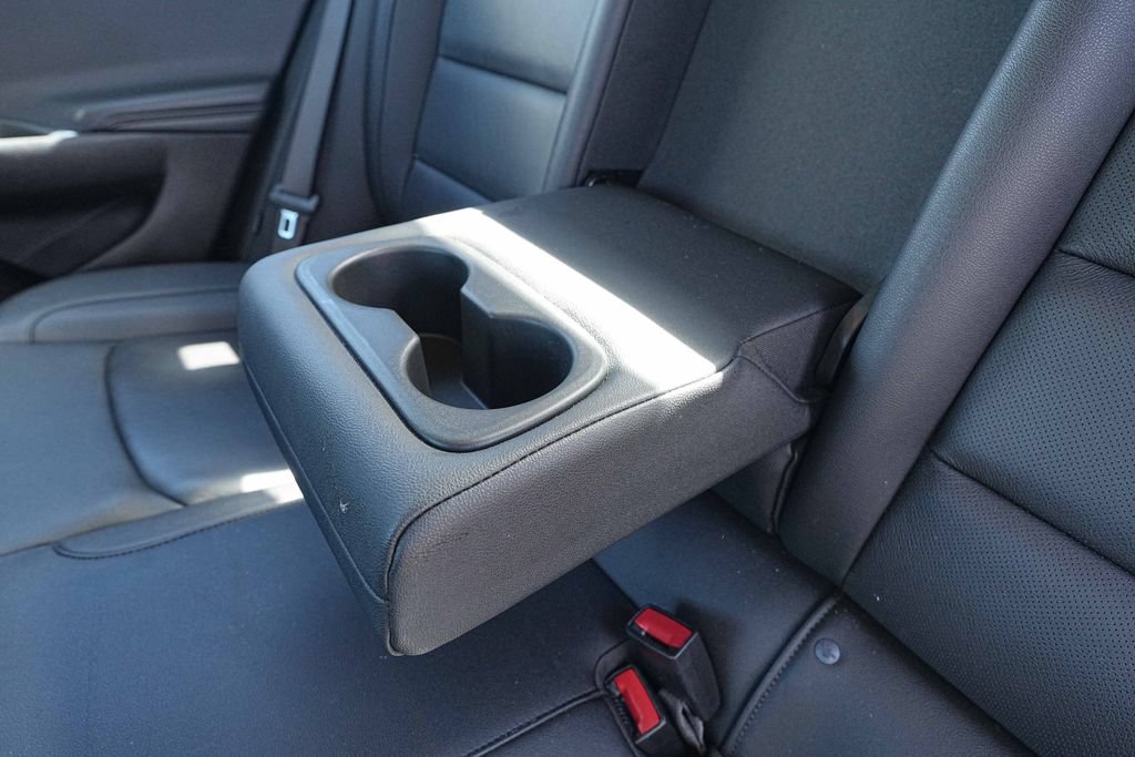 Used 2024 Chevrolet Malibu LT FWD image 21