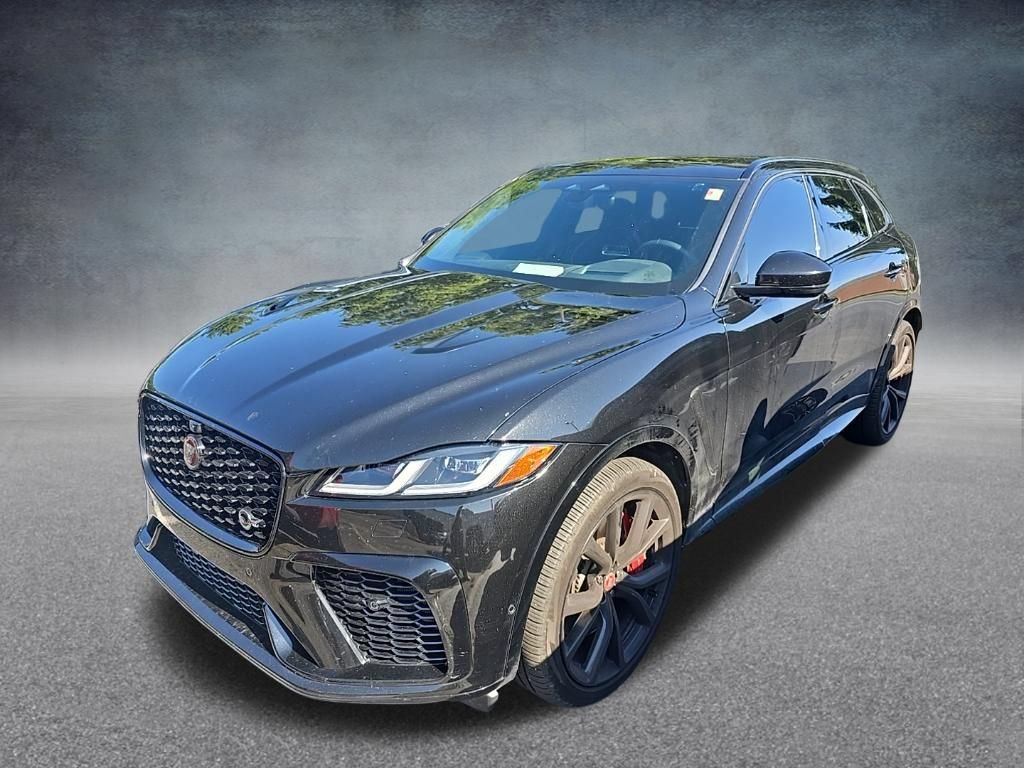 Used 2023 Jaguar F-PACE SVR AWD/4WD image 3