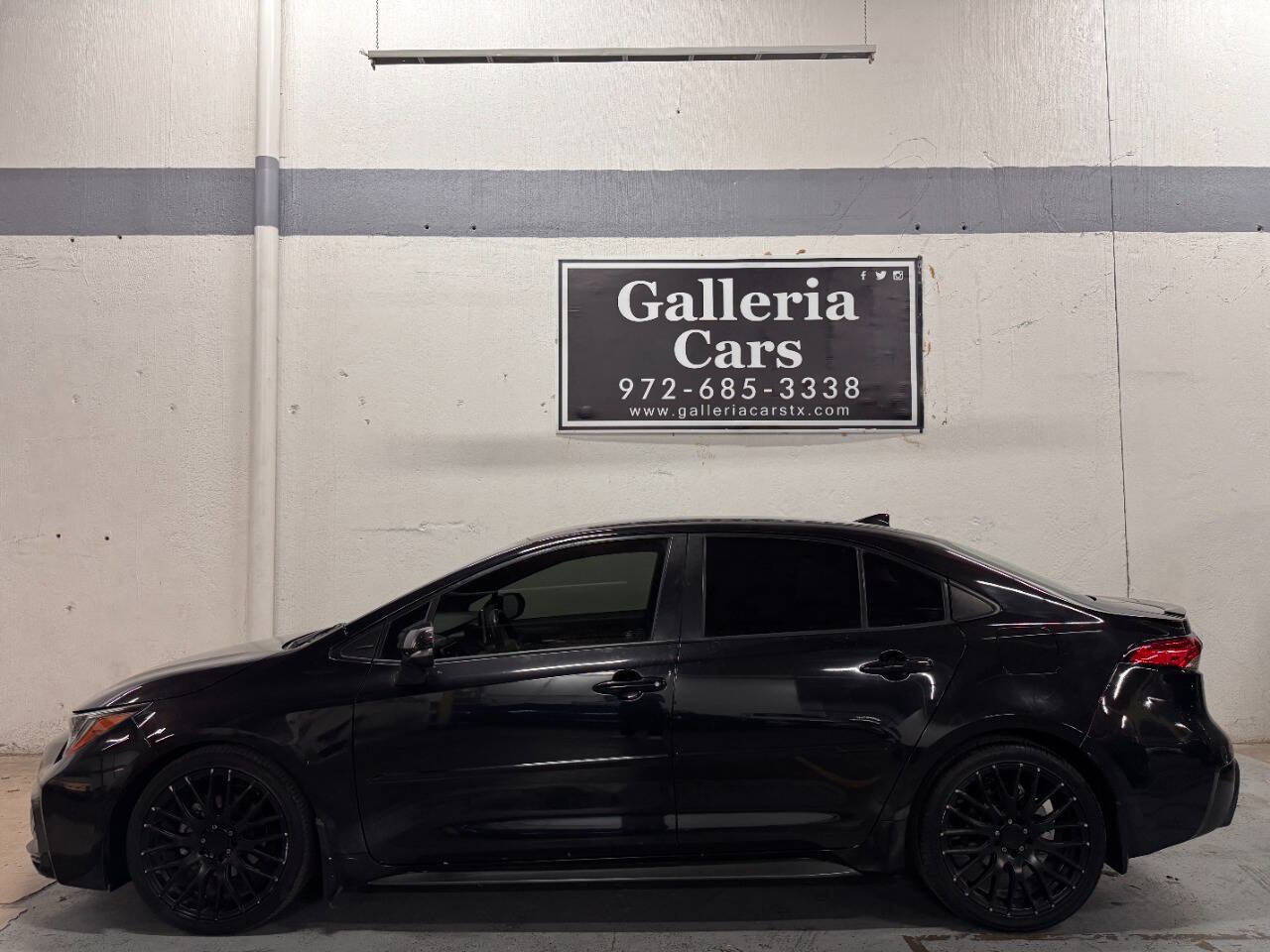 Used 2021 Toyota Corolla SE image 1