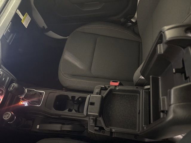 New 2026 Jeep Wrangler Sport AWD/4WD image 34