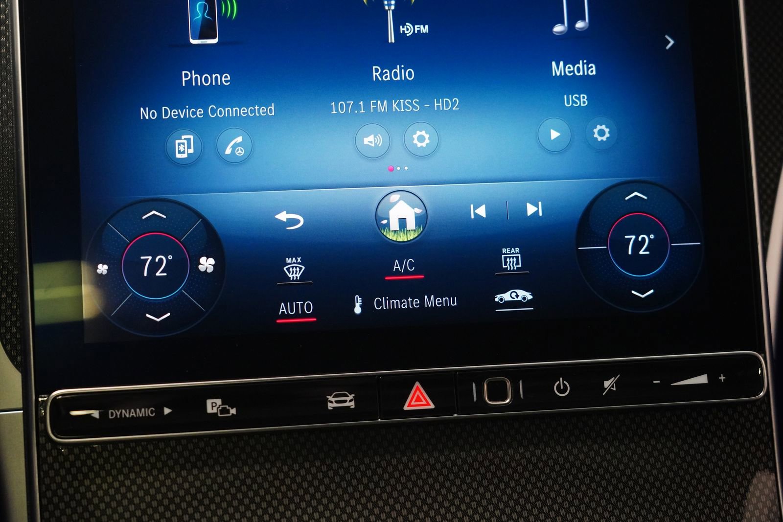 Used 2023 Mercedes-Benz C 300 4MATIC Sedan image 25